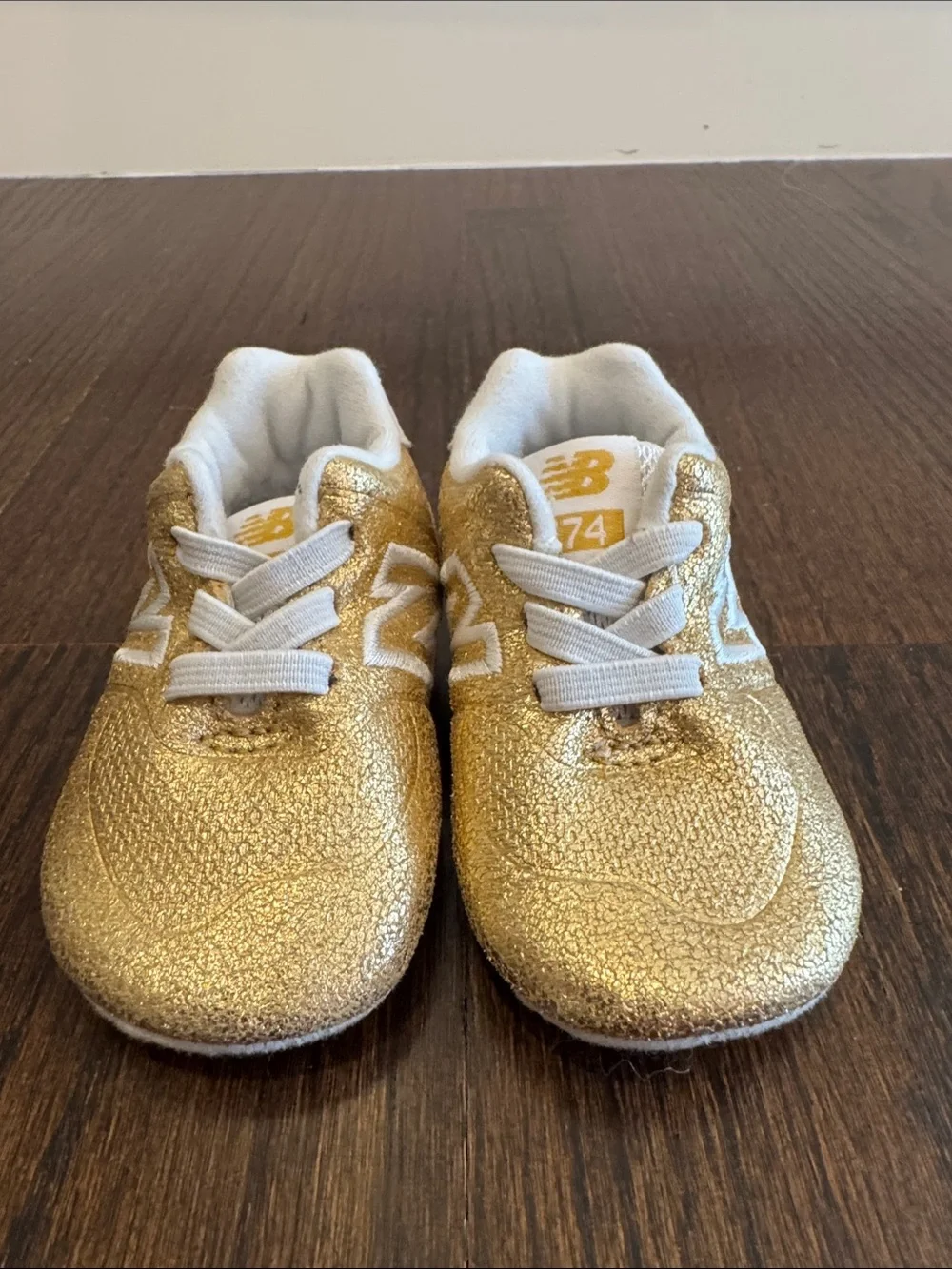New Balance 574 V1 Crib Sneakers Gold Metallic Baby Size 2 Soft Sole